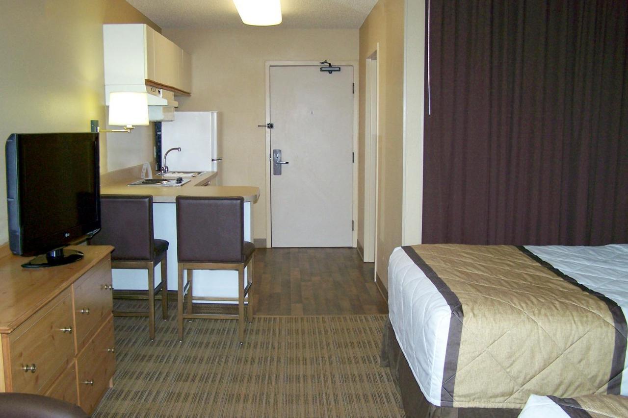 Extended Stay America Select Suites - Chicago - Westmont - Oak Brook Zewnętrze zdjęcie
