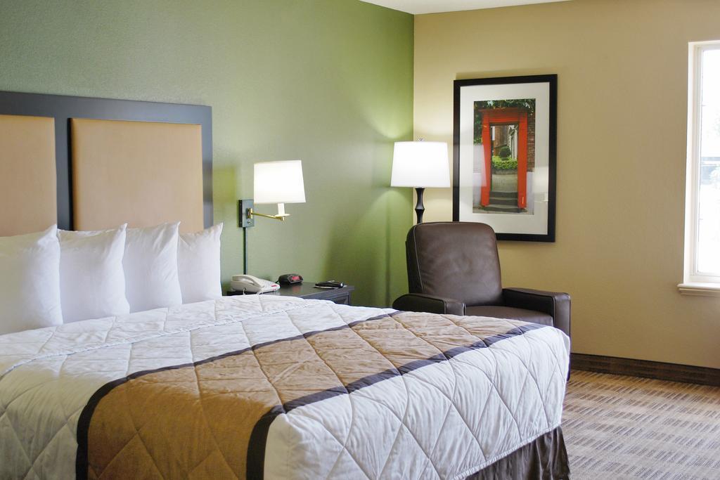 Extended Stay America Select Suites - Chicago - Westmont - Oak Brook Zewnętrze zdjęcie