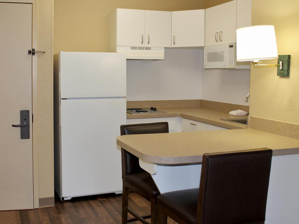 Extended Stay America Select Suites - Chicago - Westmont - Oak Brook Zewnętrze zdjęcie